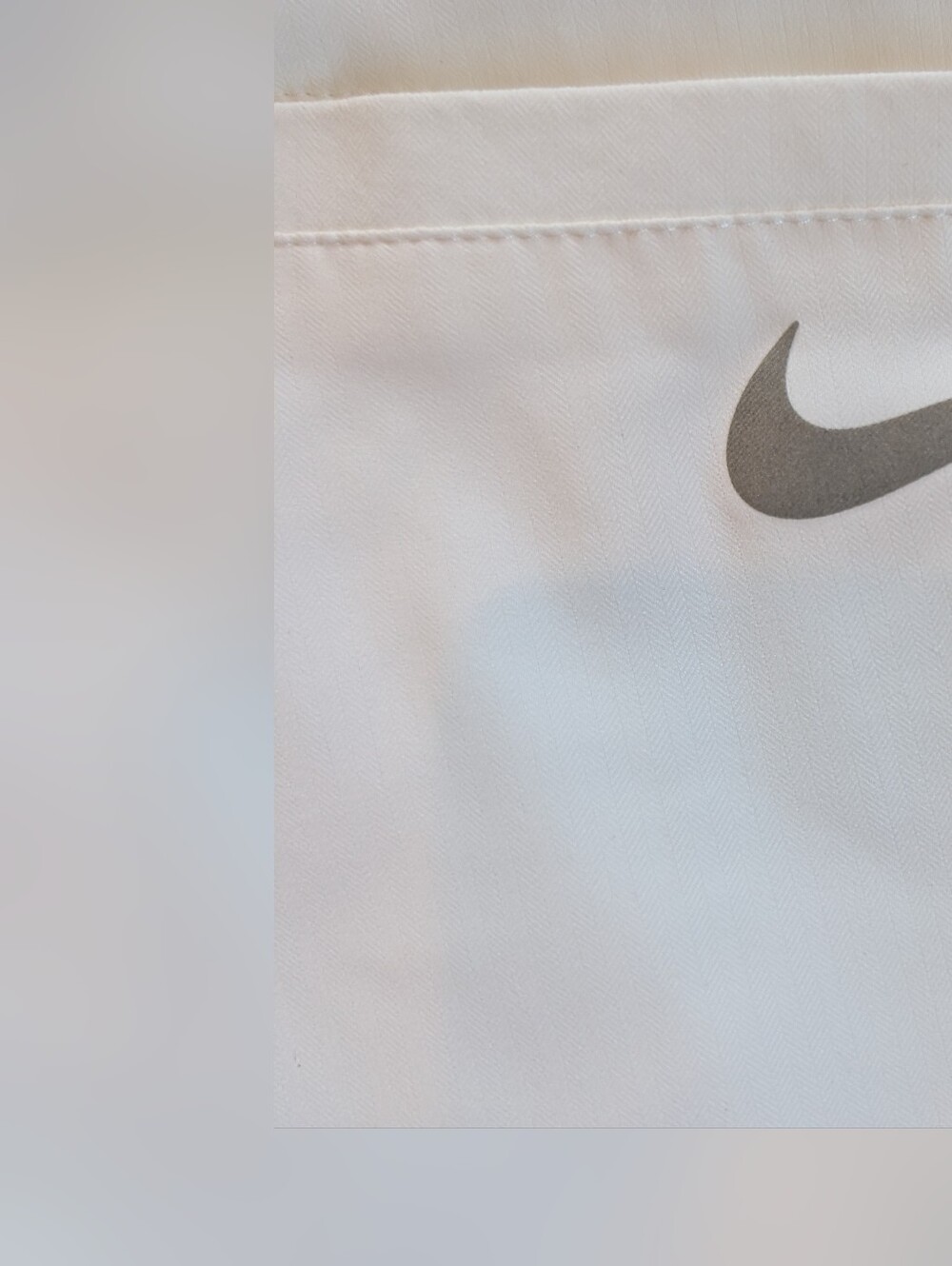 Nike Tiger Woods Golf Shorts Men's 32" Waist White 11" Inseam - Picture 3 of 10
